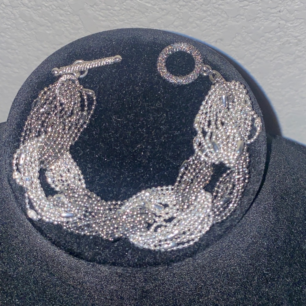 Elegant Beaded Bracelet